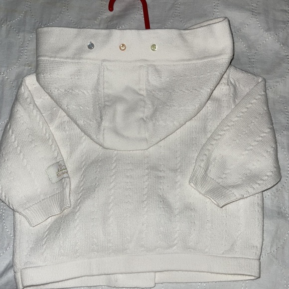Stacy Clair Boyd baby sweater with hood, embroidery & little buttons 0-6 months - Picture 7 of 8